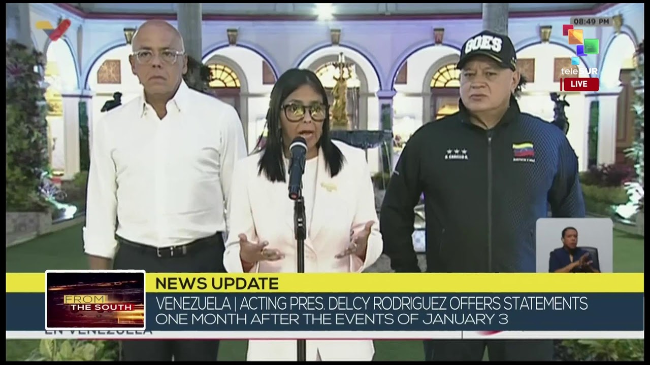 #Live | Acting President of Venezuela offers statements