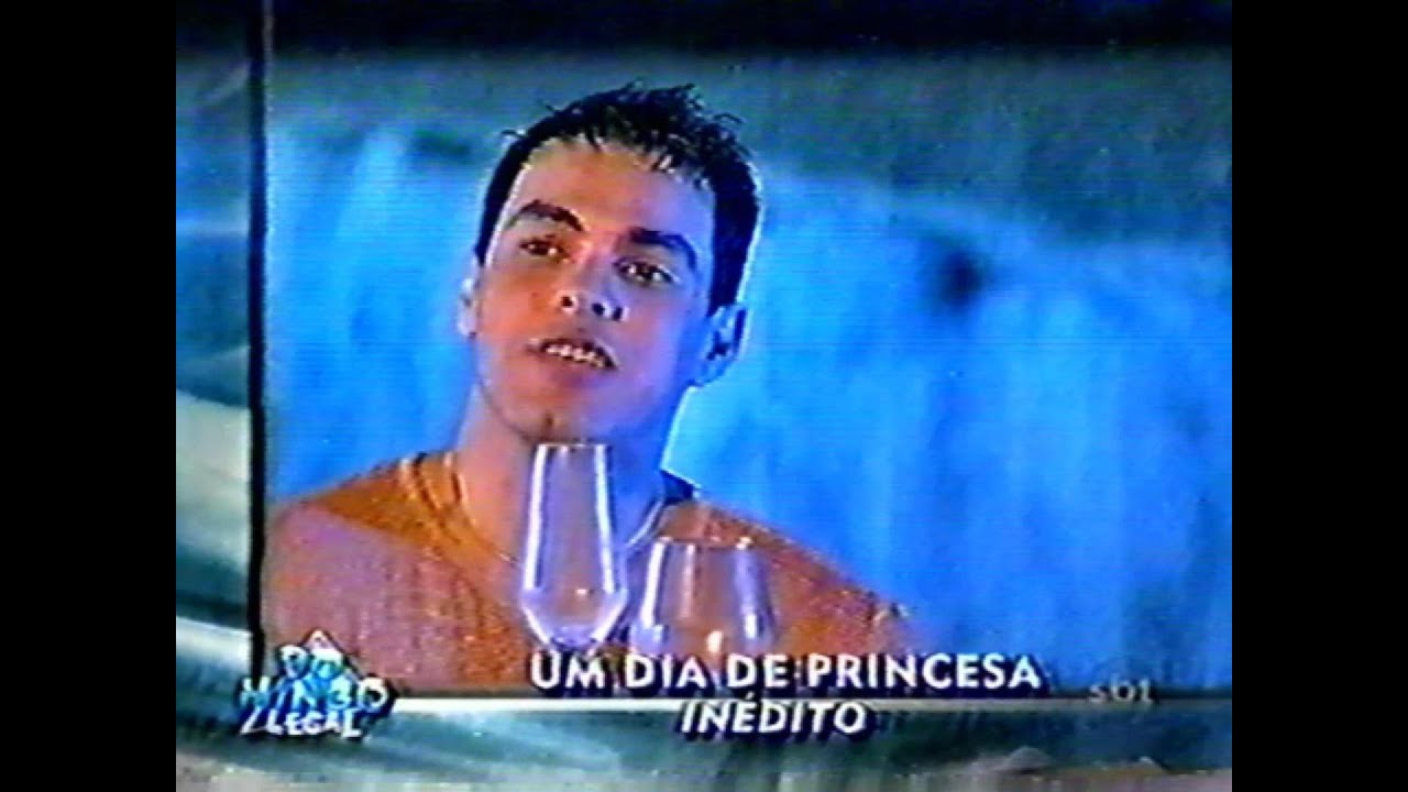 Zezé Di Camargo & Luciano | Domingo Legal - 2002 (Dia de Princesa e Aniversário do Zezé)