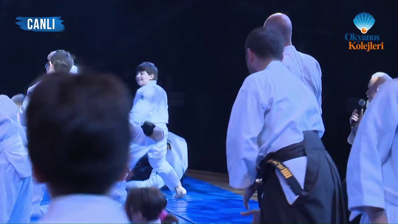 Çocuk Aikido Gurubumuzun Büyük Gösterisi