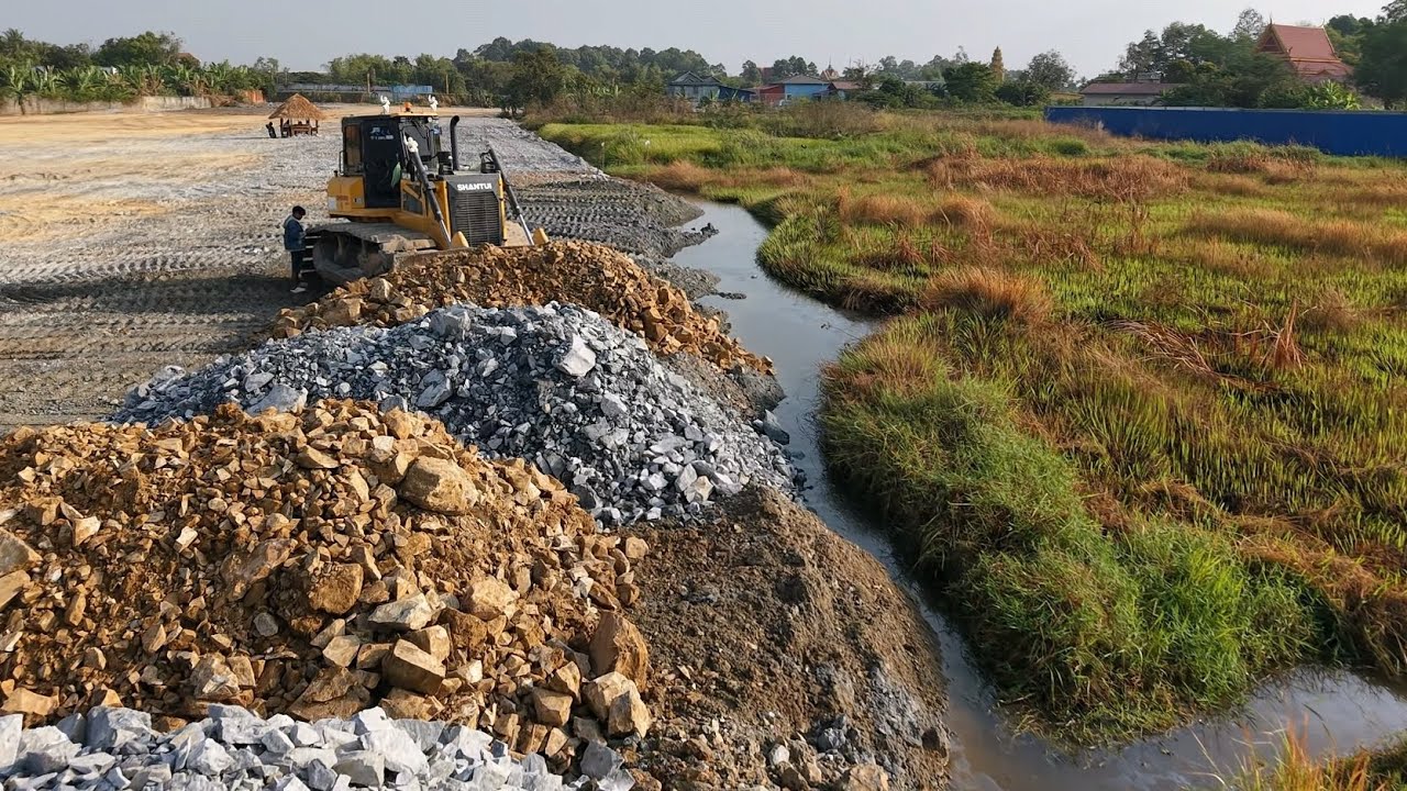 New Skill Project Dozer DH17C3PRO Skill For Building The Water Using Stone For Fill Landfill Pushing