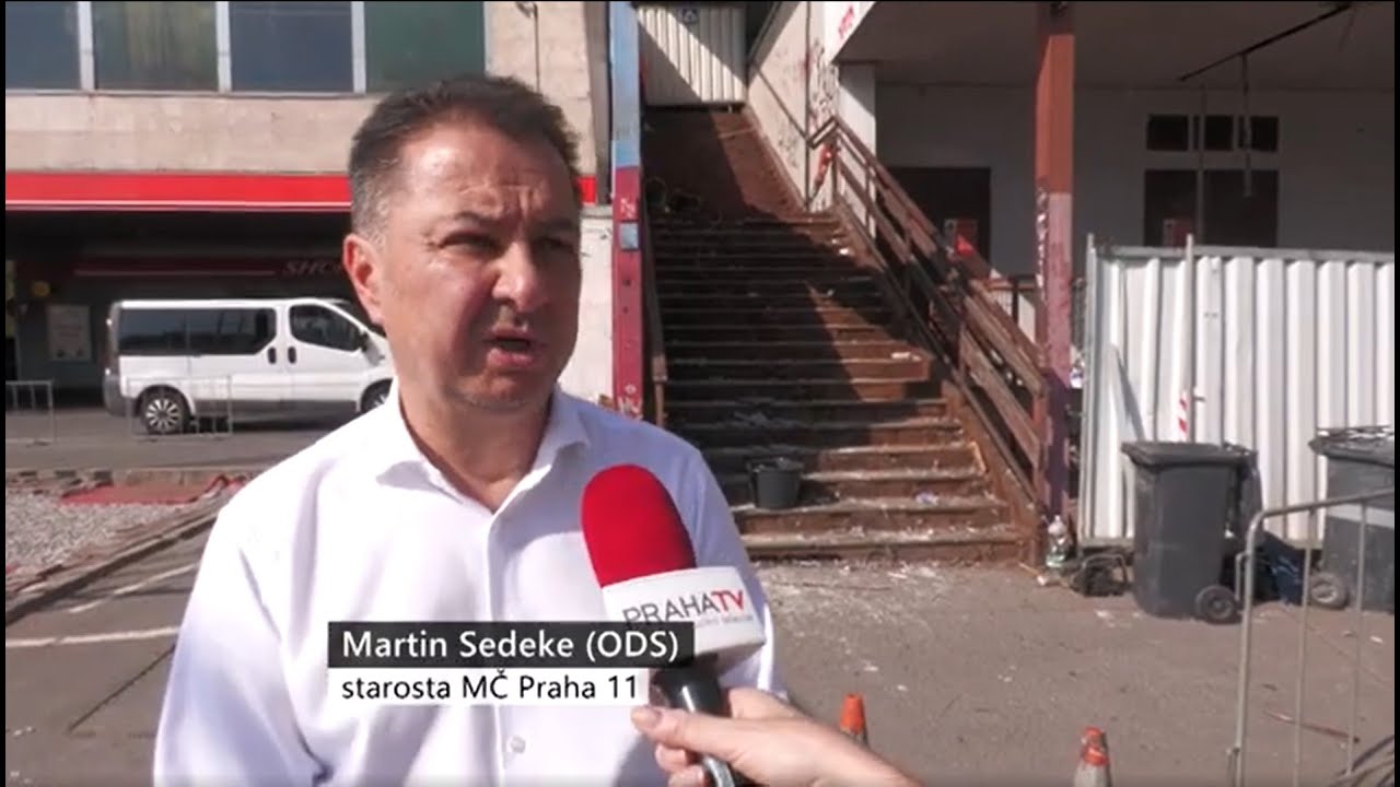 Schodi&scaron;tě do vestibulu metra H&aacute;je bude do konce roku opraven&eacute;