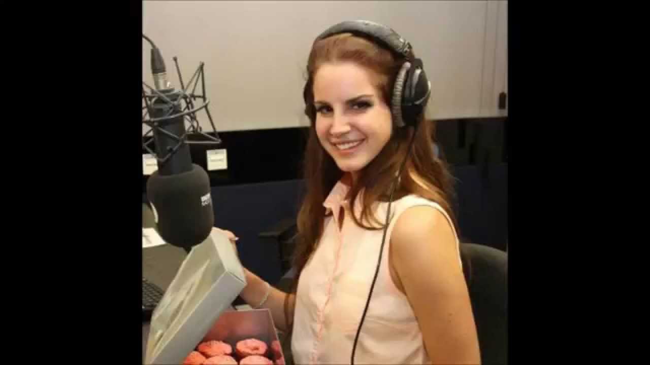 Lana Del Rey - Fearne Cotton interview - BBC Radio 1 - 21/06/12
