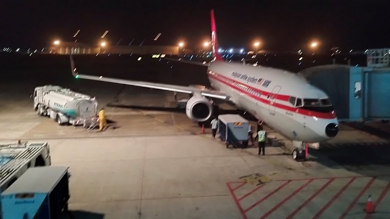 Malaysia Airline System Boeing 737-800 (Winglets) MH2597 From Kuching to Kuala Lumpur