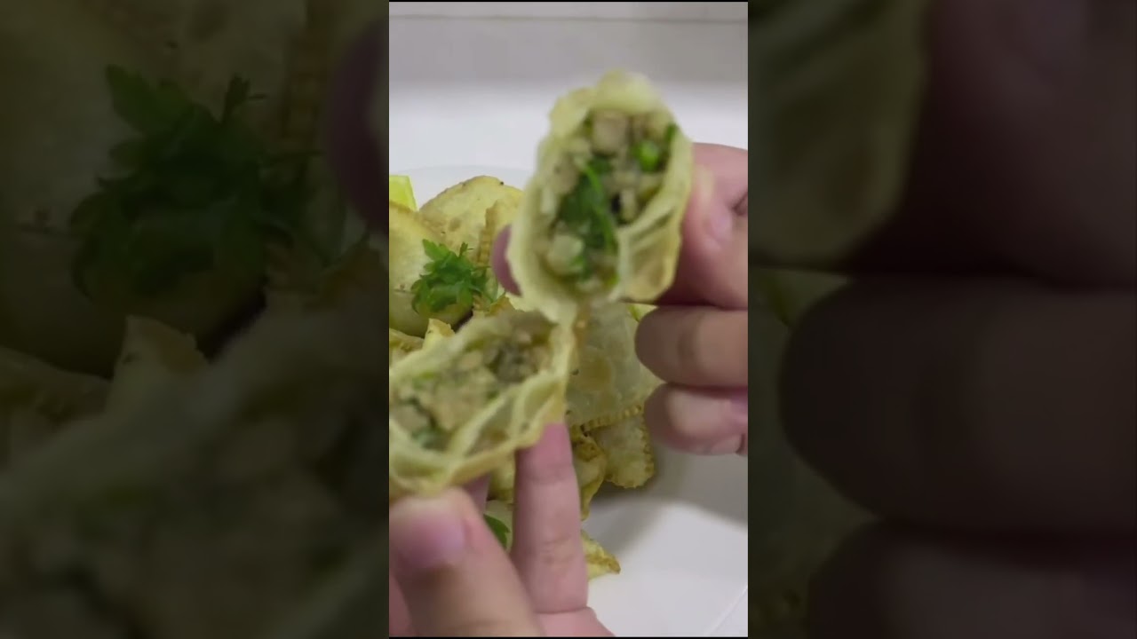 مكنتش عايزه صدمات تقويني ، مكنتش عايزه انضج ، مش عايزه اتعلم دروس ومواعظ ، كنت عايزه بس افضل مبسوطه