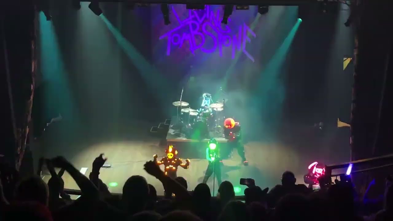 The Living Tombstone - Be Alone (Unreleased) [Live @ House Of Blues, Houston]