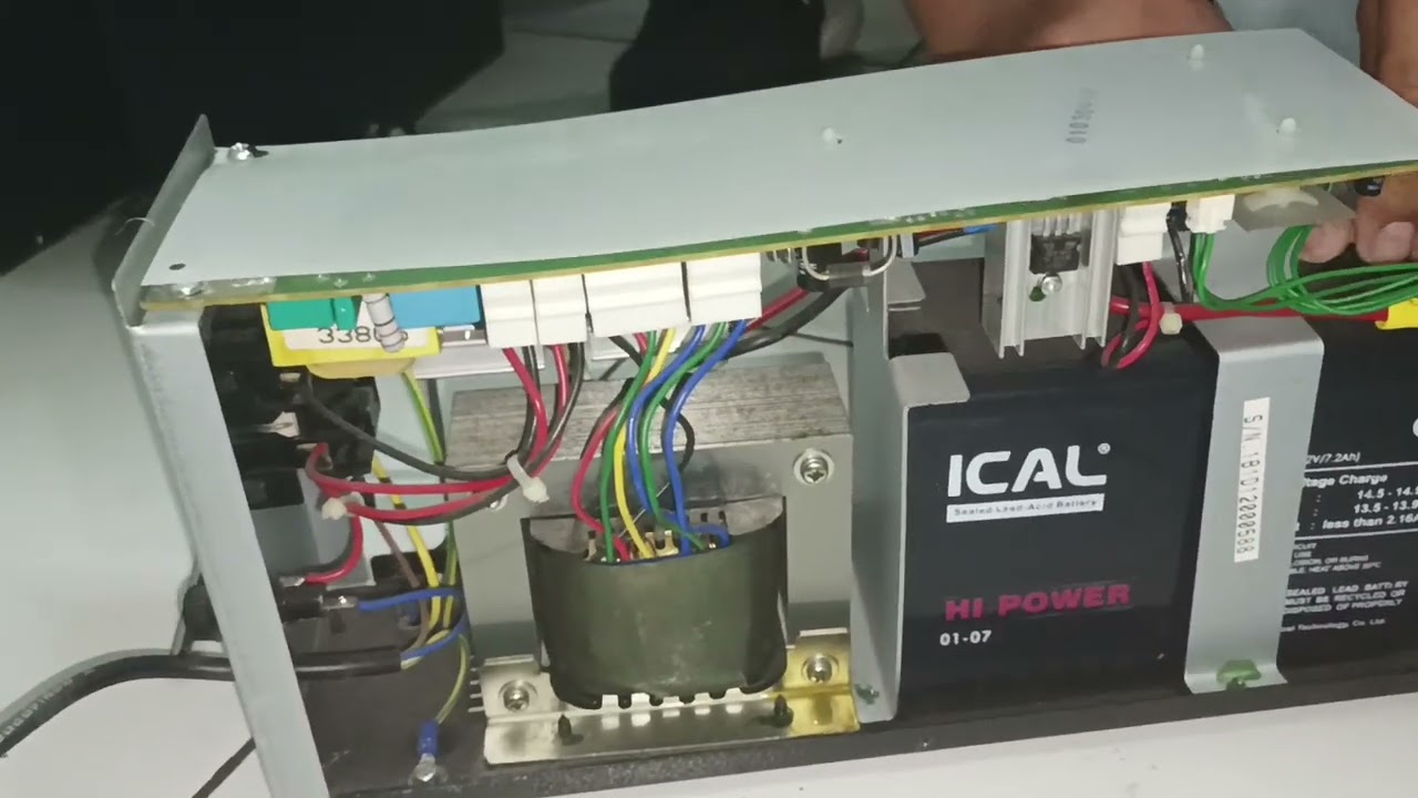 BONGKAR UPS ICA GANTI AKI