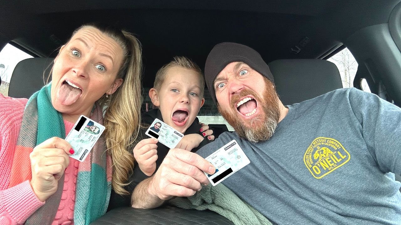 Retirement Day is Here!👏🏻| MOOSE Encounter! | Toups & Co. Organics Unboxing...