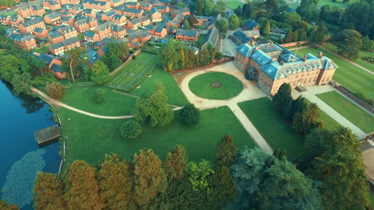 DJI PHANTOM 4 4K at Tredegar House