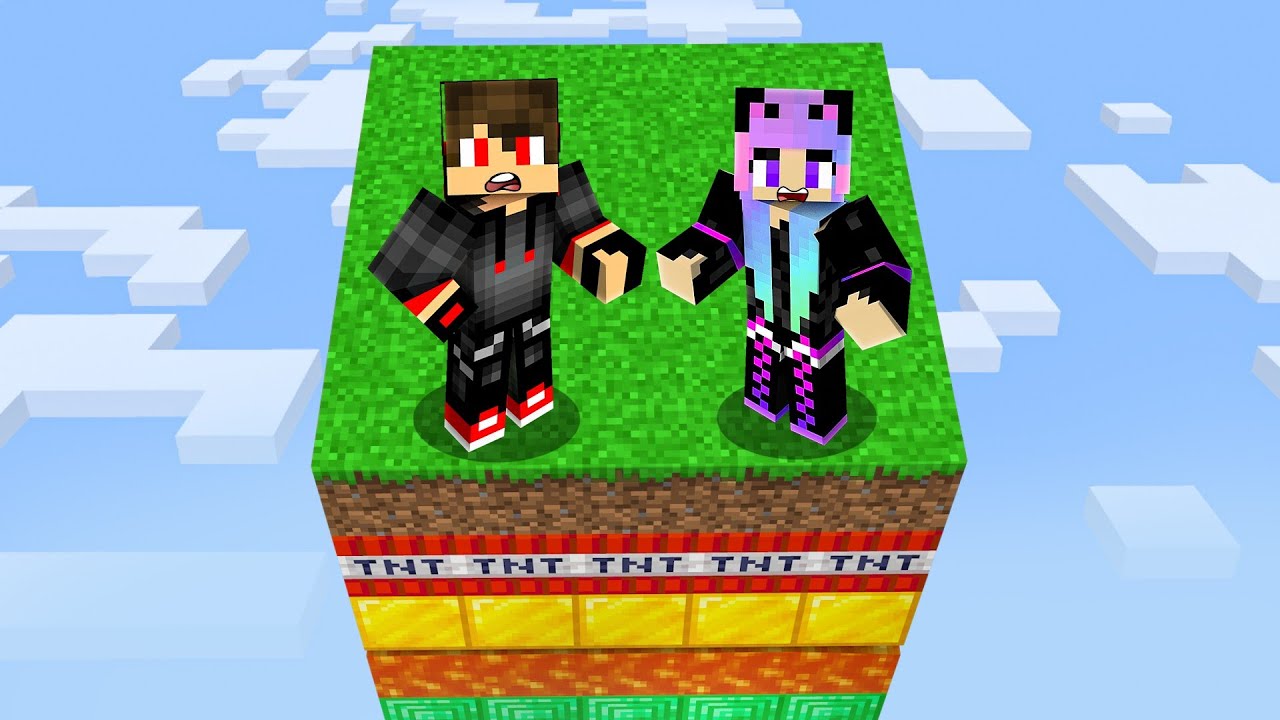 We Survived in Random One Chunk in Minecraft!
