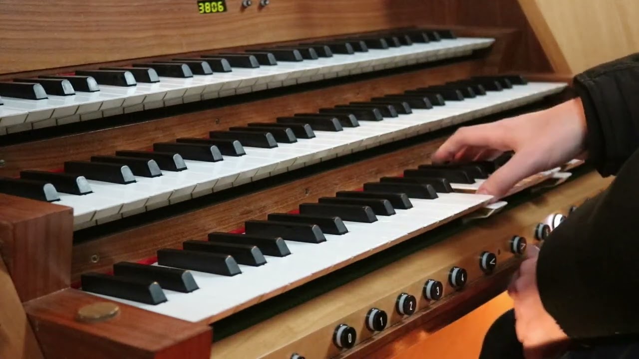 Nun freut euch ihr Christen - Arr. David Willcocks (Orgel)