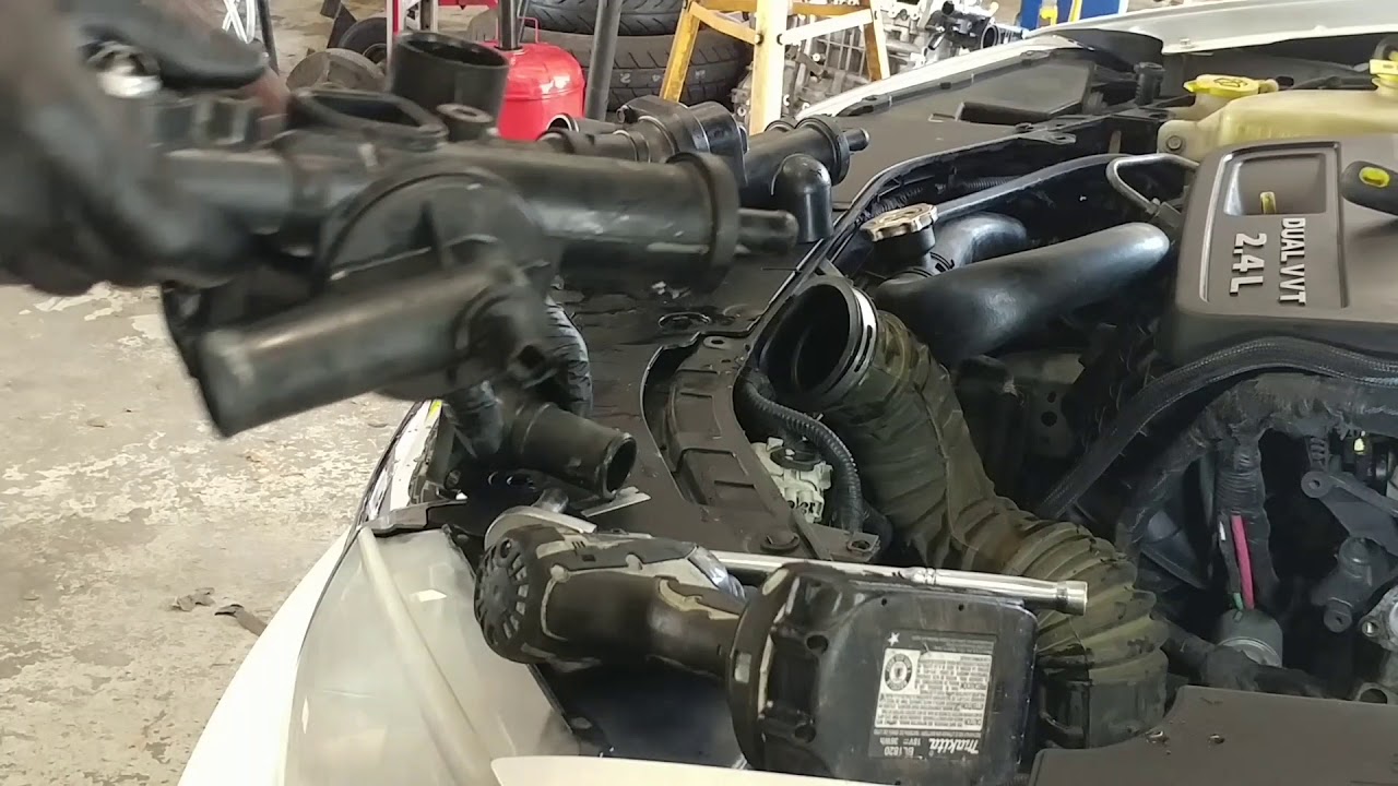 Chrysler 200 and avenger thermostat replacement
