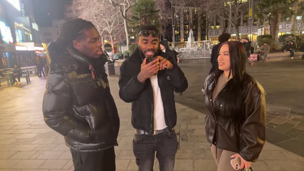 MAKING COUPLES SWITCH PHONES ON VALENTINES 🥀😈 LOYALTY TEST
