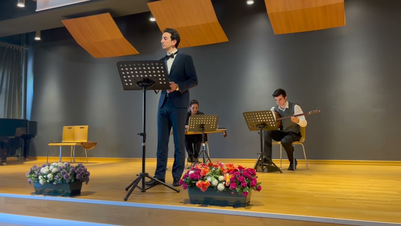 Hırâm et gülşene gûş eyle ar'ardan müdârâyı - Sait Berker Seymenoğlu