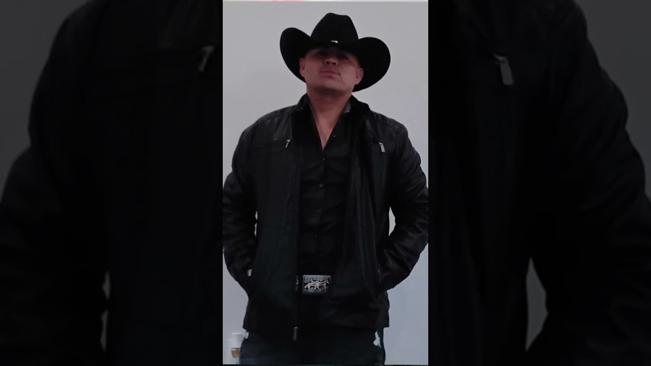 Lastima que seas ajena. Las mejores rancheras de Vicente Fernandez 