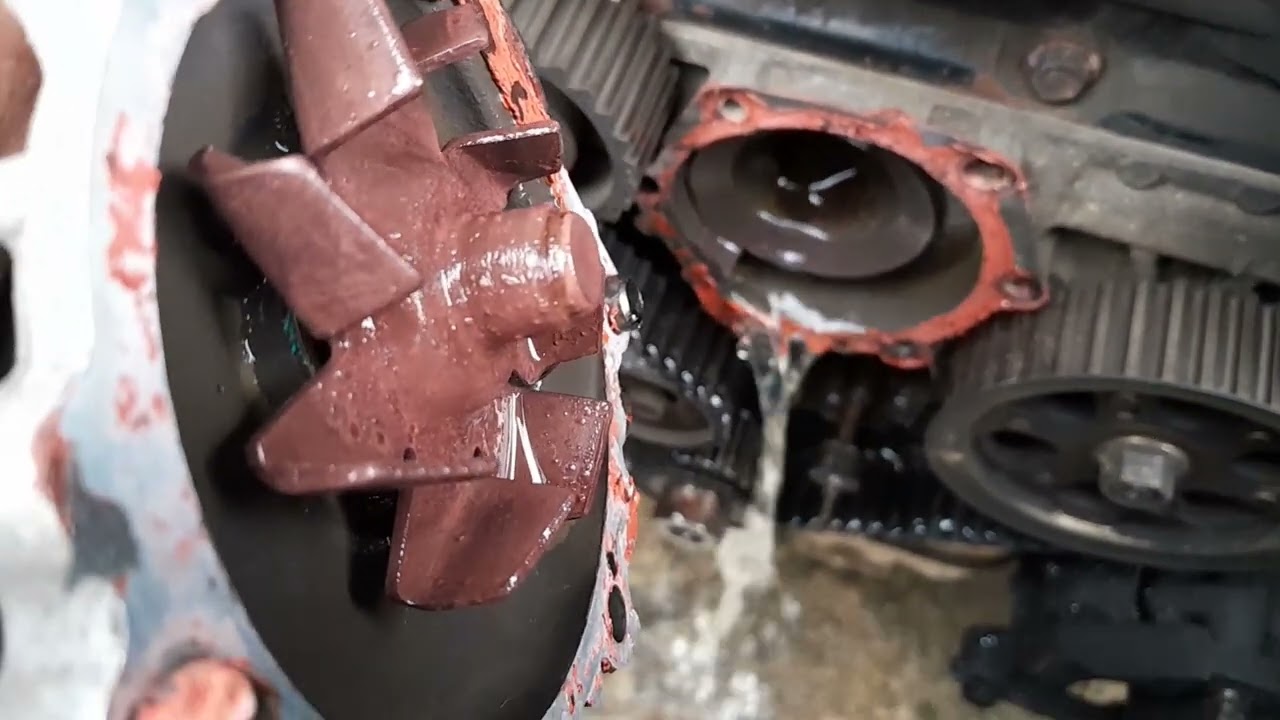 Baklas water pump toyota revo 2l engine