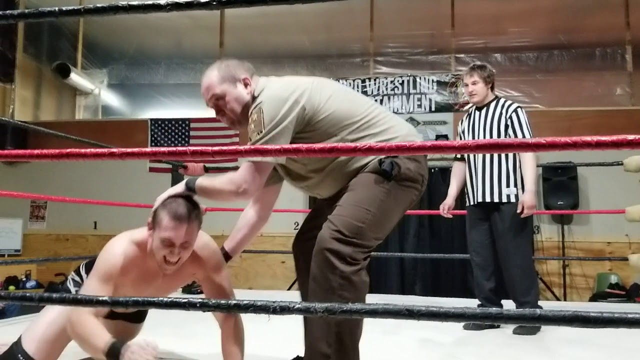 Rob Justice Vs Jake Savage PWE 3/31/18