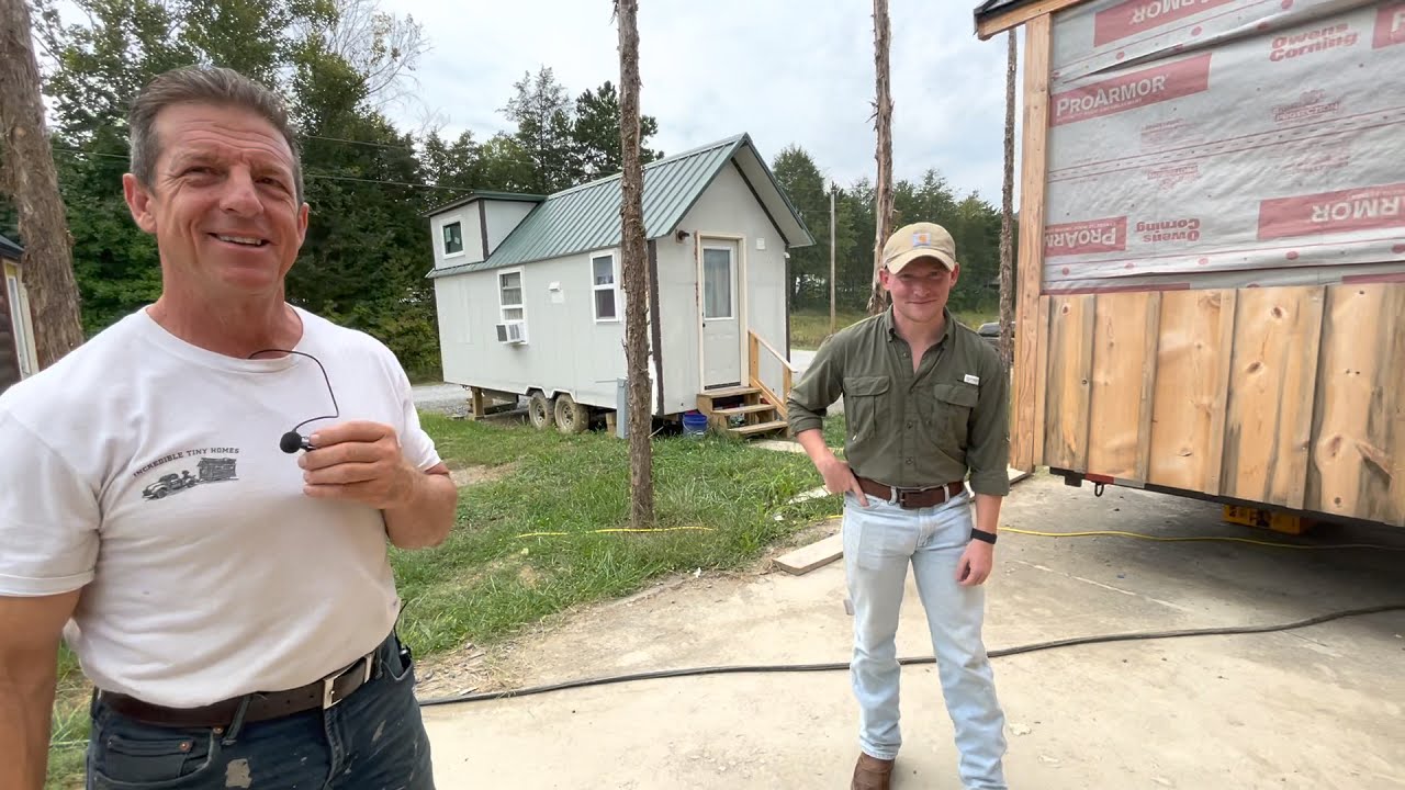 Military Man, Buys 8’x18’ Freedom Tiny House 🏡 🇺🇸❤️🤍💙