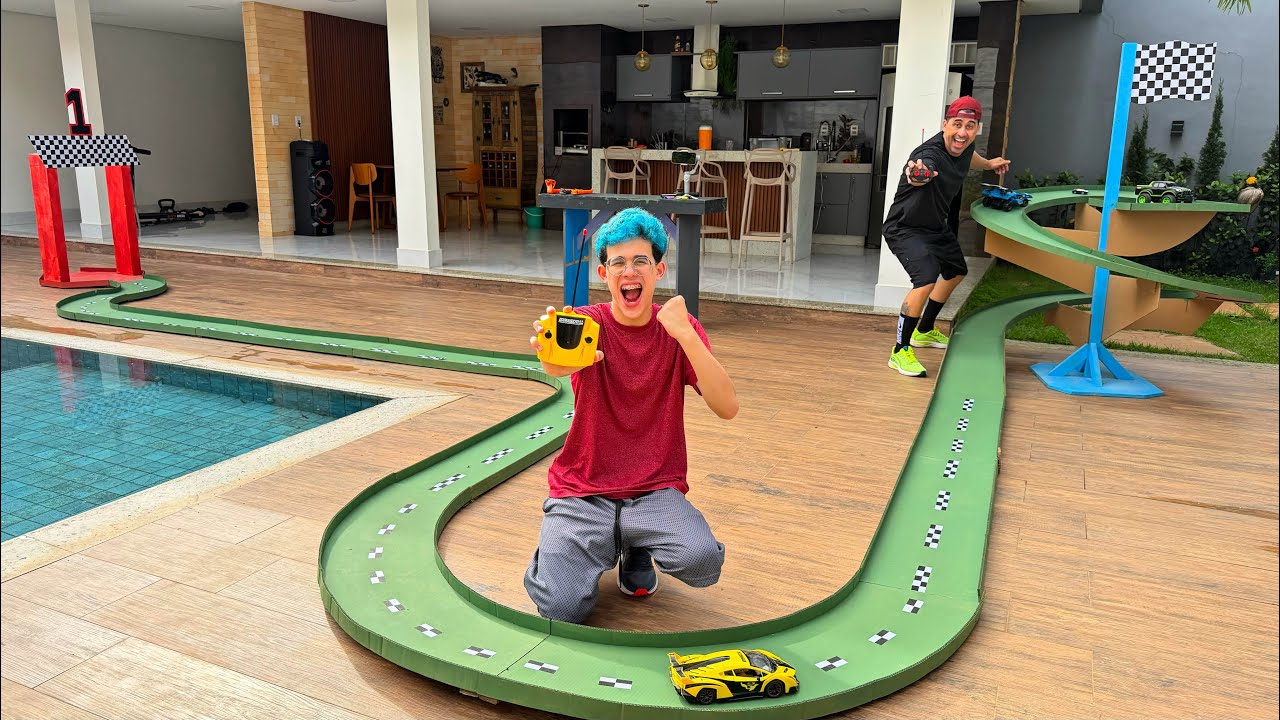 SUPER PISTA DE PAPEL&Atilde;O PARA CARROS!