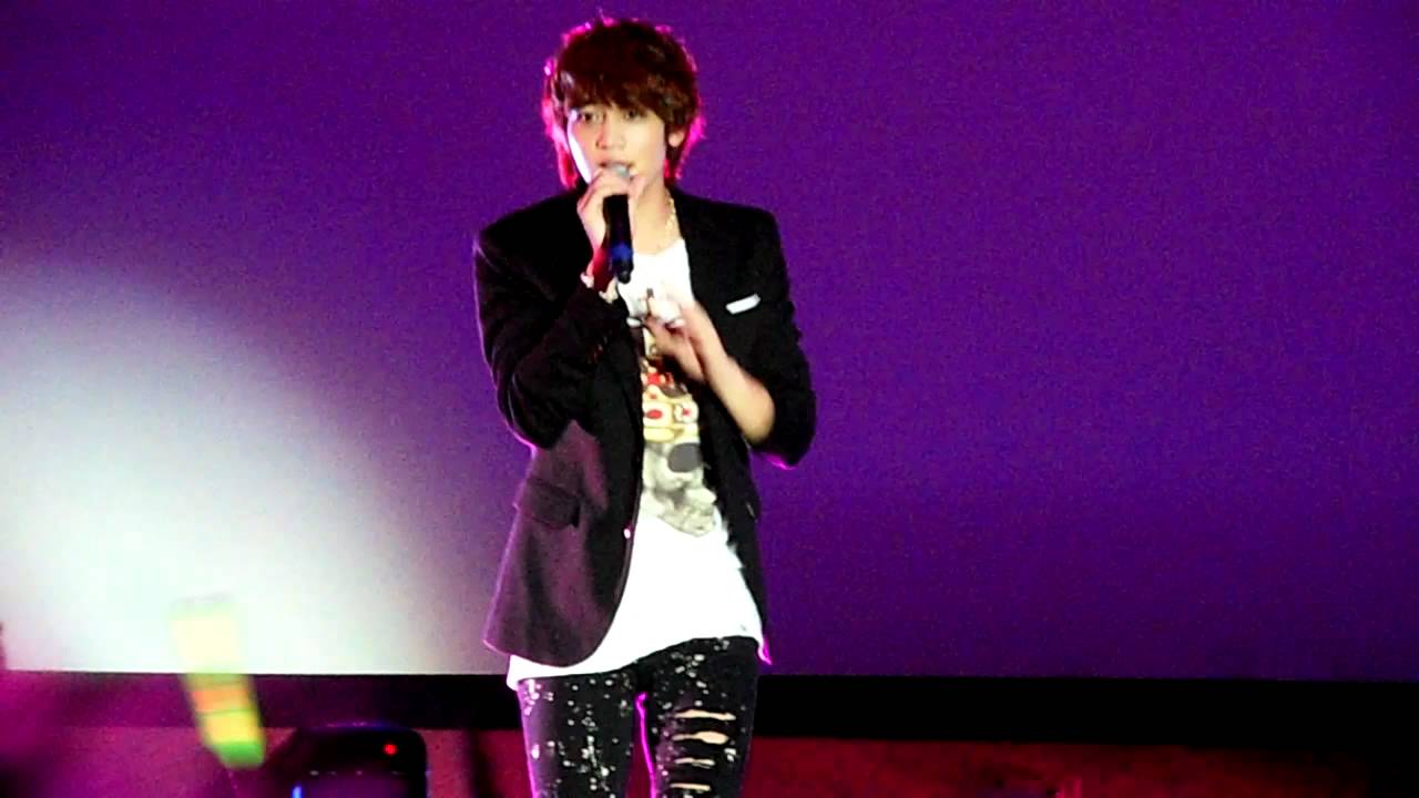 [HD] SHINee's Minho - Solo Performance in London @ LKFF Odeon