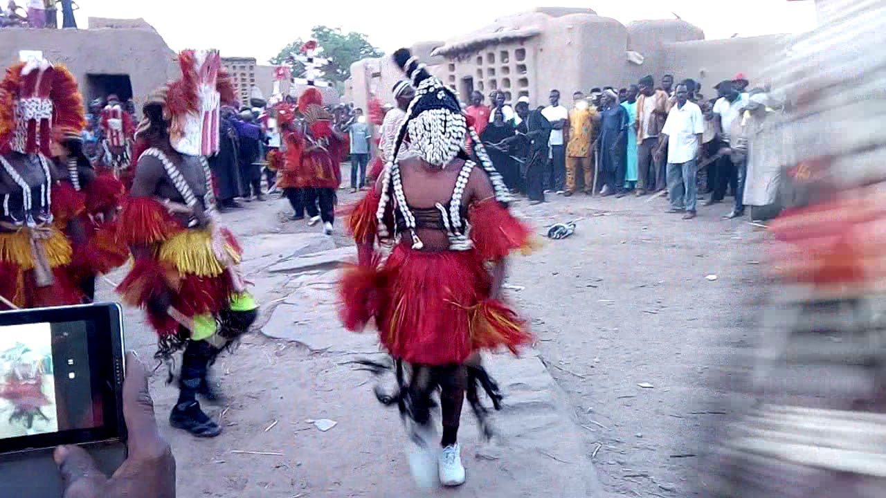 Dogon Sangha Ogol Da Amono Dolo