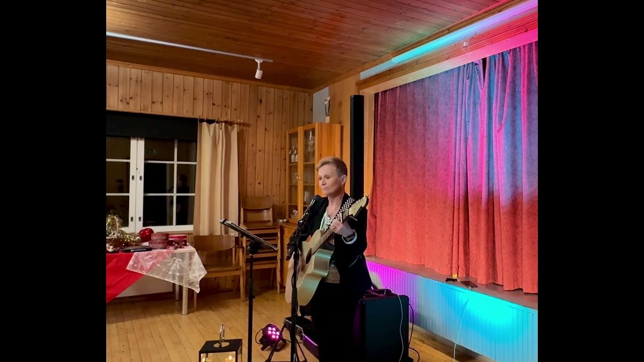 Tiina Helinä - Ystävän laulu (Cover)