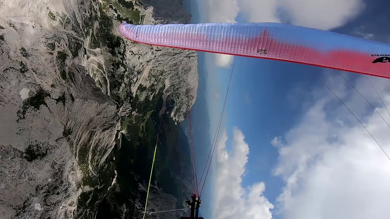 Cloud surfing in the Julian Alps