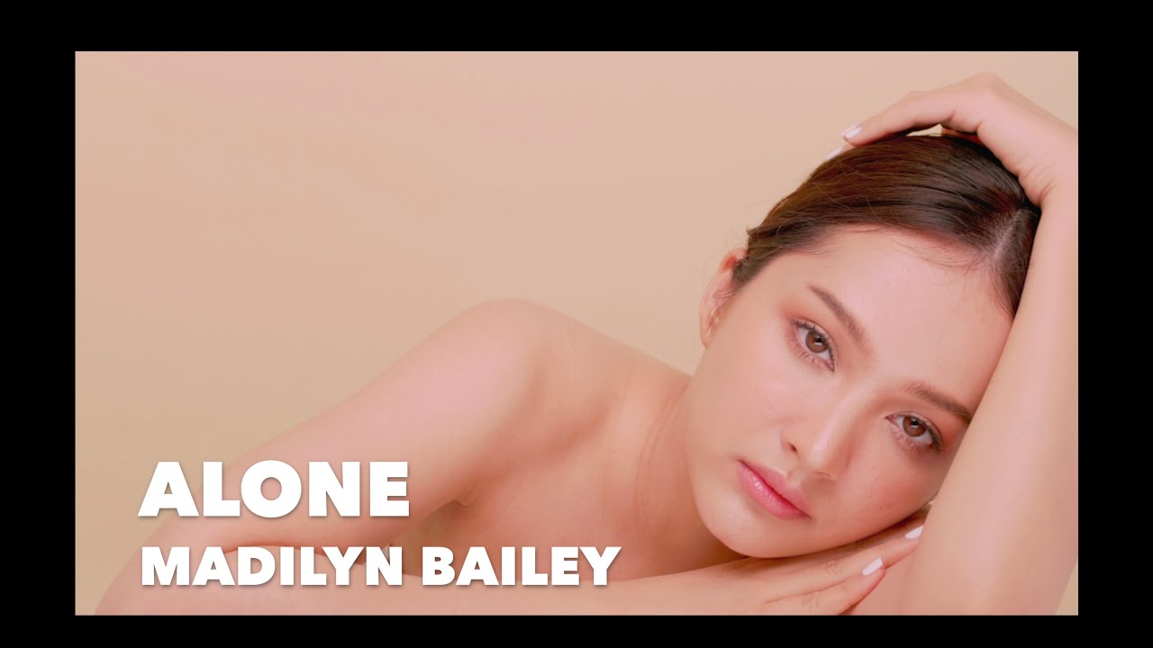 В одиночестве - Мэдилин Бэйли