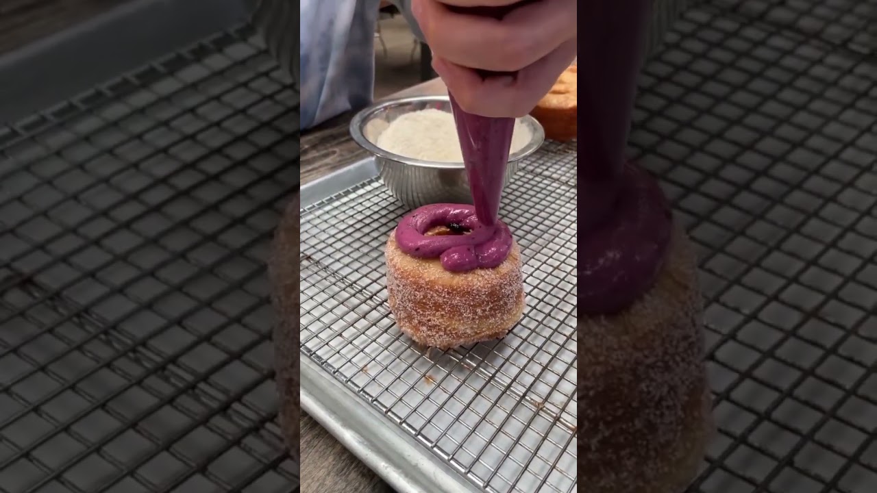 100 layered donut!! So delicious 🤤