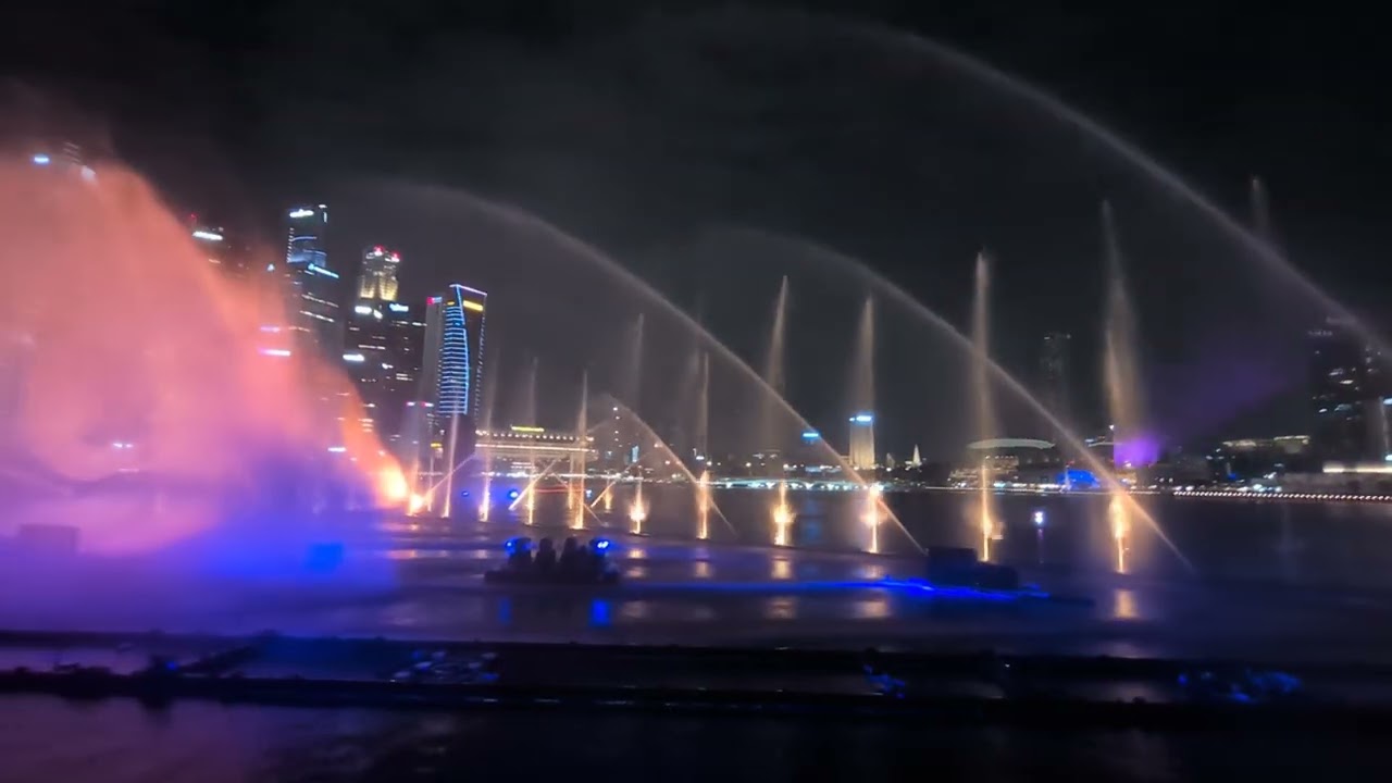 シンガポール・マリーナベイサンズのナイトショー「スペクトラ」！