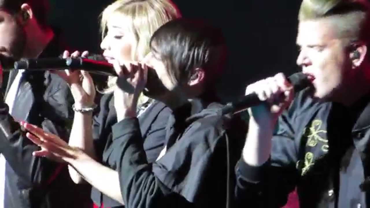 Pentatonix - Beyonce Medley, Singapore, The Star Vista
