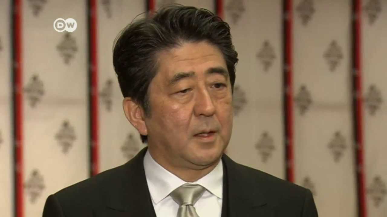 Primer ministro japonés, Shinzo Abe, entra en el Santuario Yasukuni | Journal