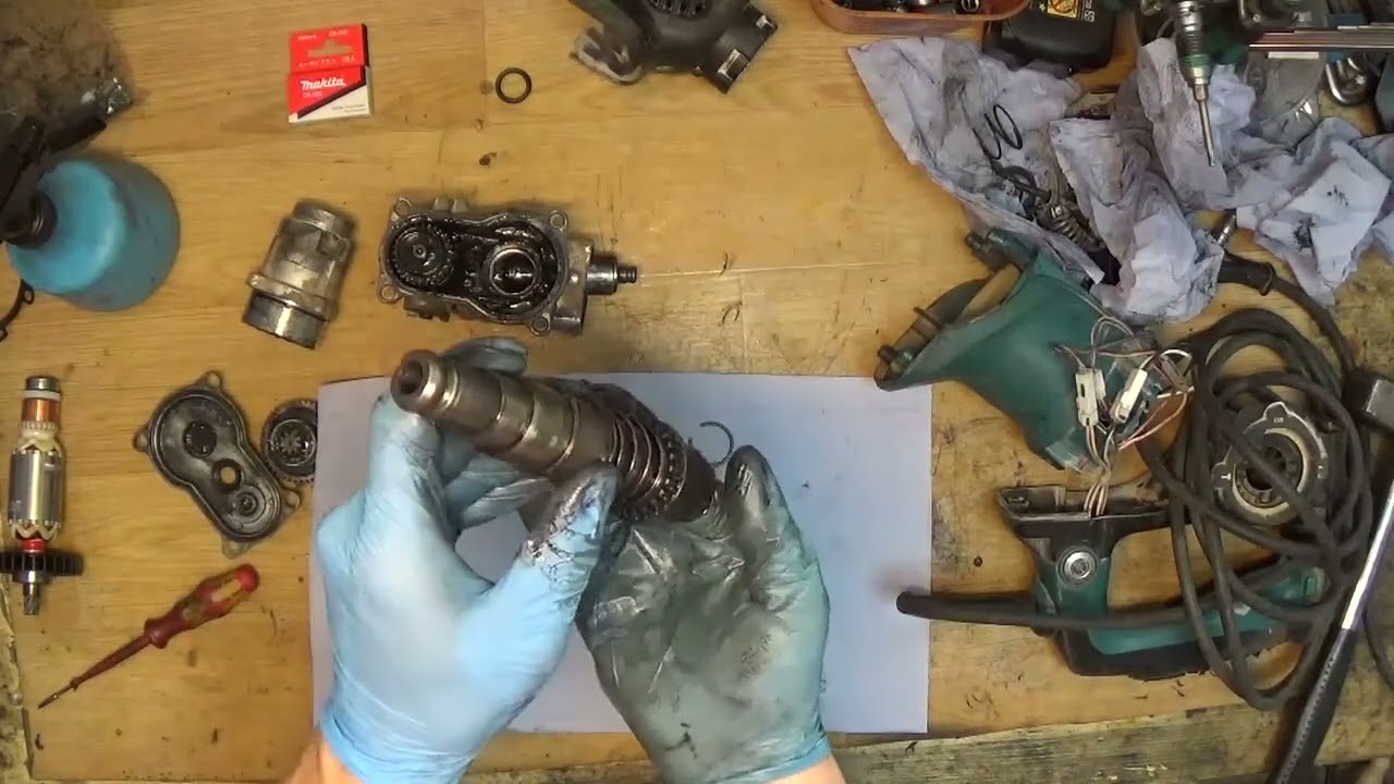 Makita HR2811FT Rotary hammer drill repair
