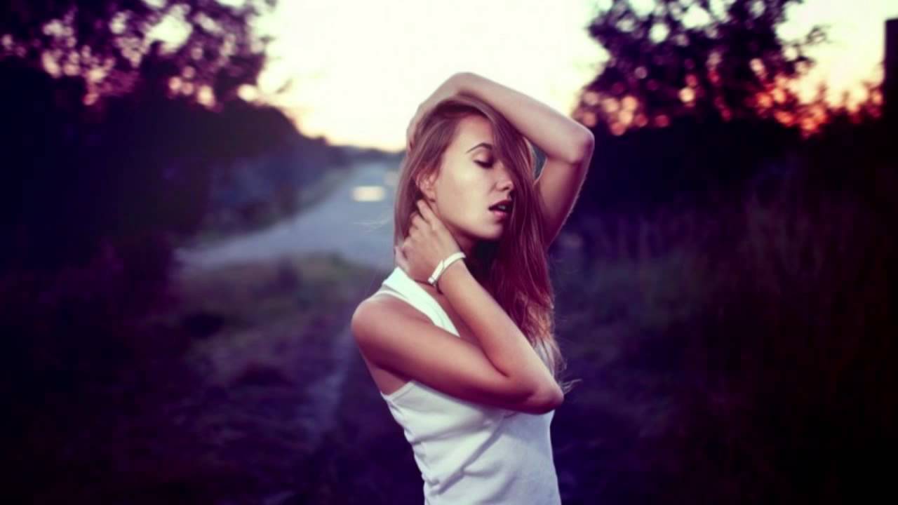 Spheri&aacute; - Free (Blure Remix)