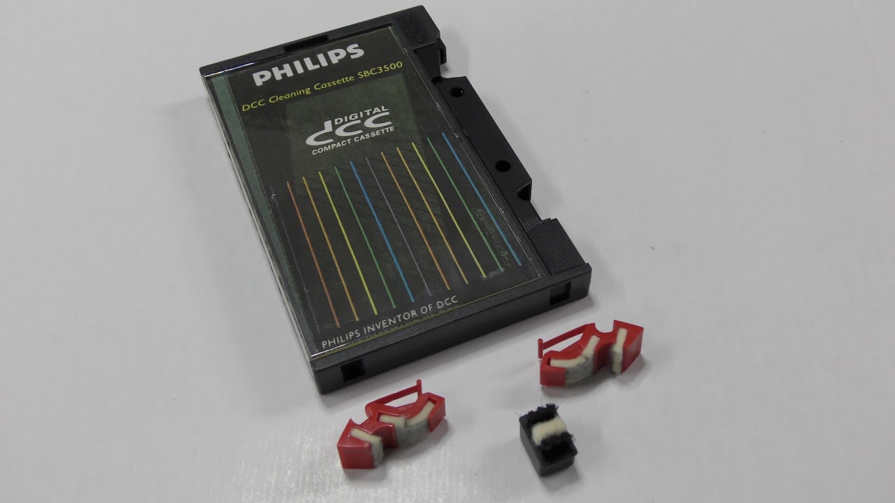 Cleaning the Head of your Digital Compact Cassette