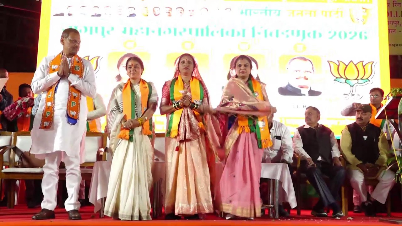 📍 𝐆𝐢𝐭𝐭𝐢𝐤𝐡𝐚𝐝𝐚𝐧 𝐂𝐡𝐨𝐰𝐤, 𝐍𝐚𝐠𝐩𝐮𝐫 | Addressing public meeting in West Nagpur | Nitin Gadkari