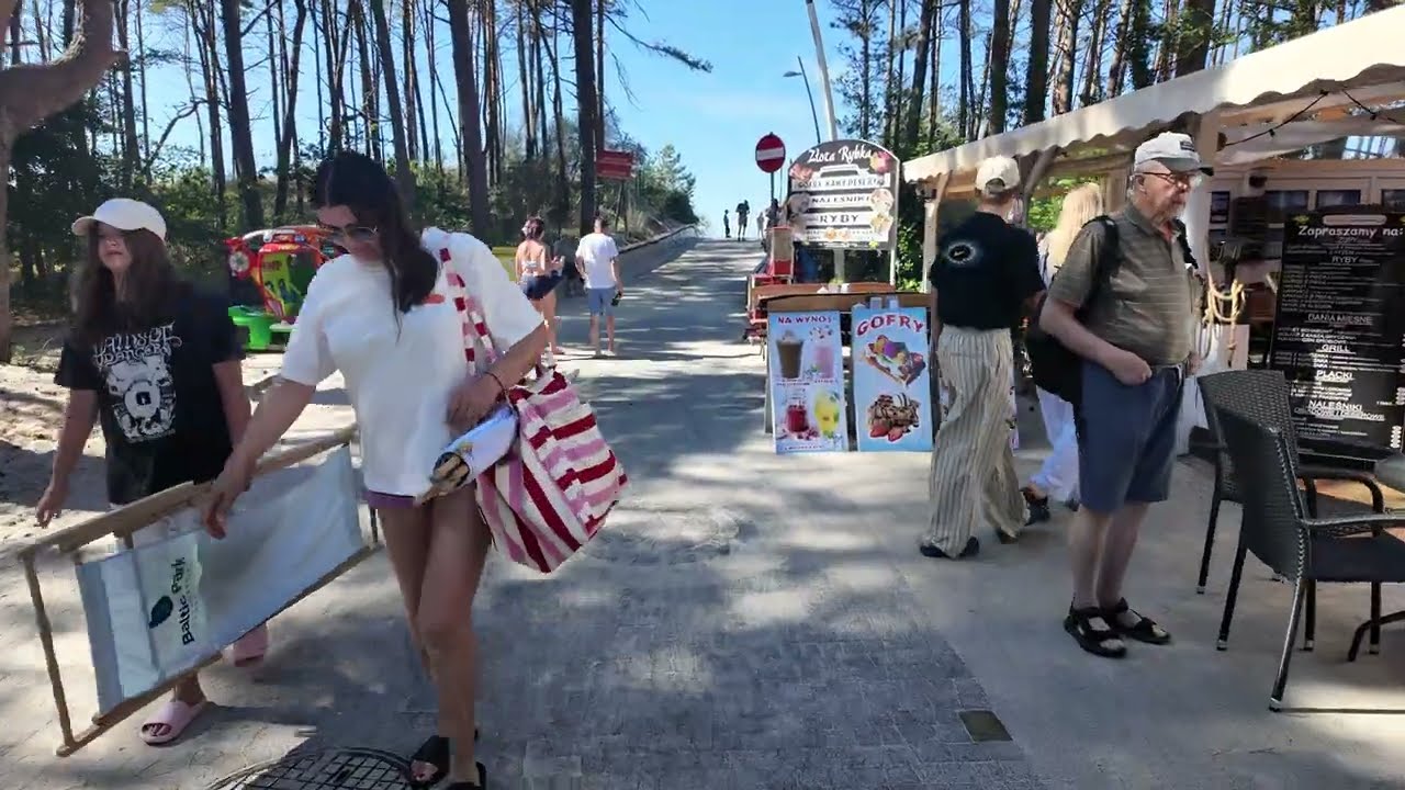 Pogorzelica: Wzrost turystów na plaży! Zobacz co się dzieje nad Bałtykiem [4K]