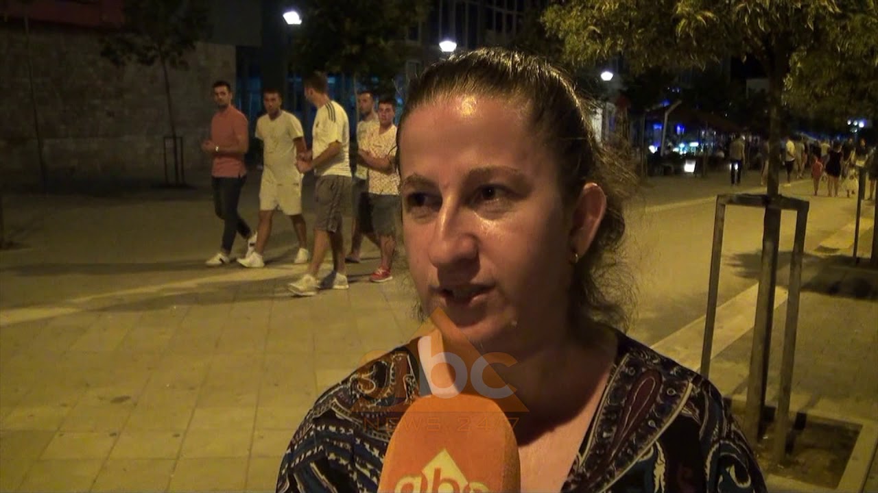 Reportazh/ Një mbrëmje në shetitoren e Librazhdit, ku djemte duan te ikin| ABC News Albania