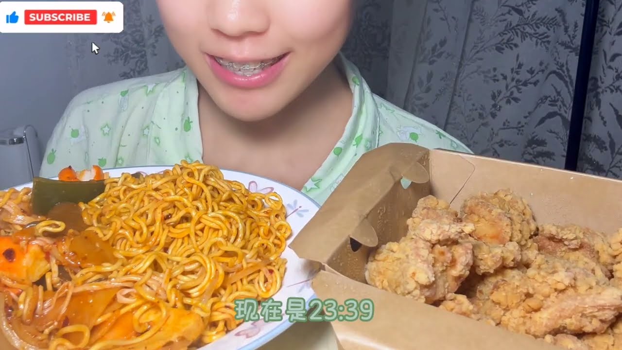Yummy Noodles With Chicken Fry 😋