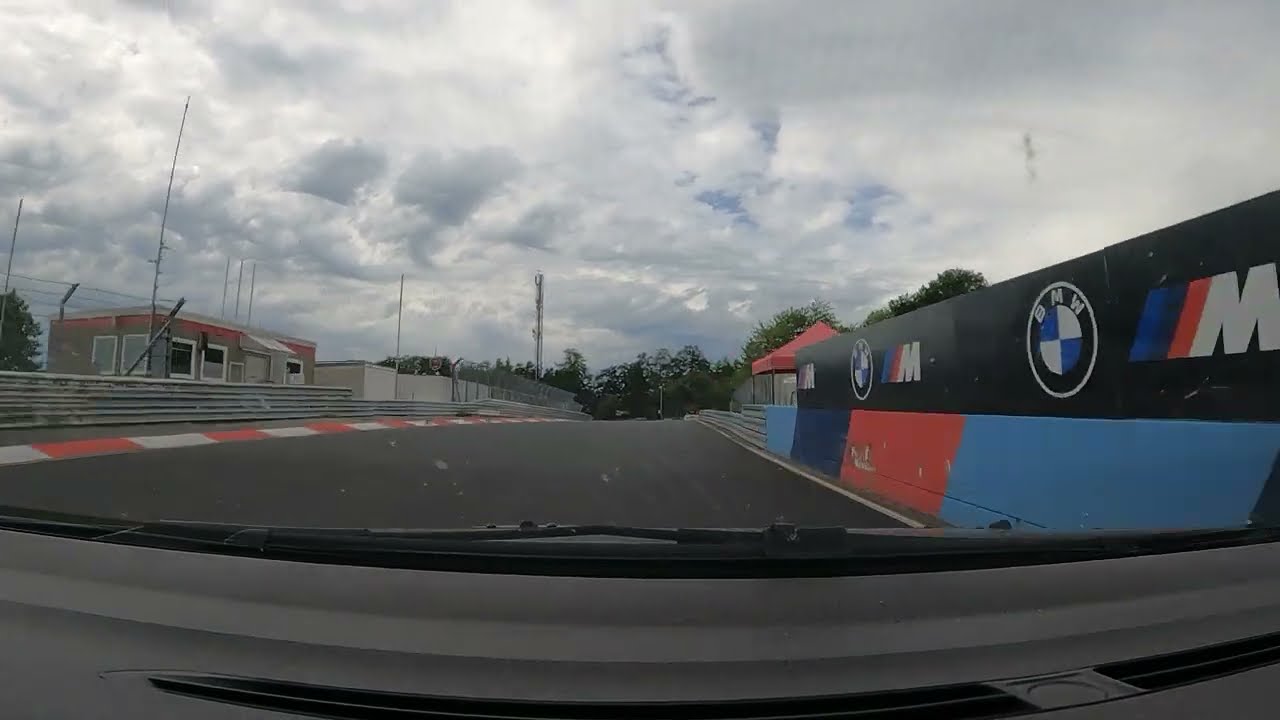 INSANE LAP for me!Stock Ford Focus St Mk2 on the Nürburgring Nordschleife. This car suprised me.