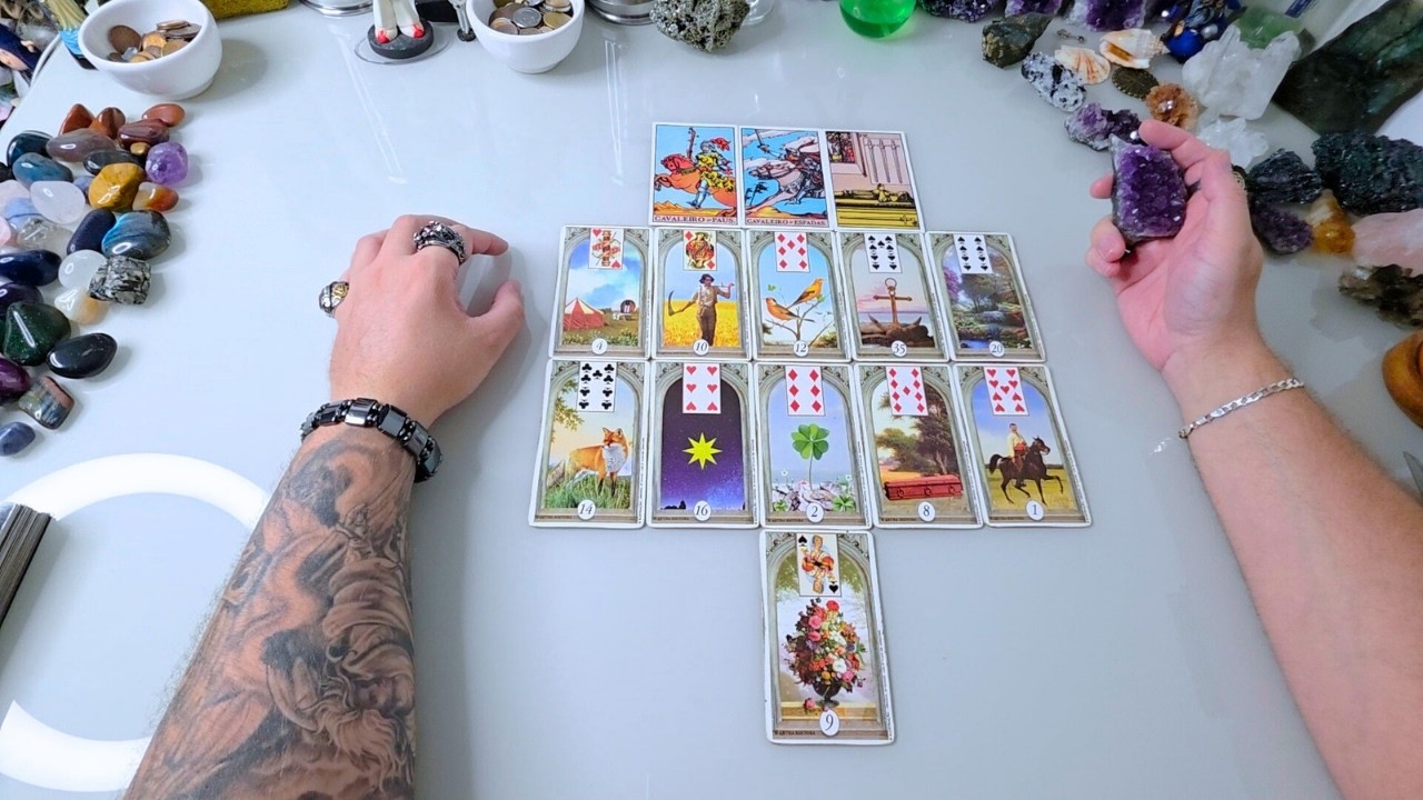 ✨Vovó Cigana Quer Falar com Você Sobre Ele(a) HOJE 🔥MENSAGEM IMPORTANTE!!