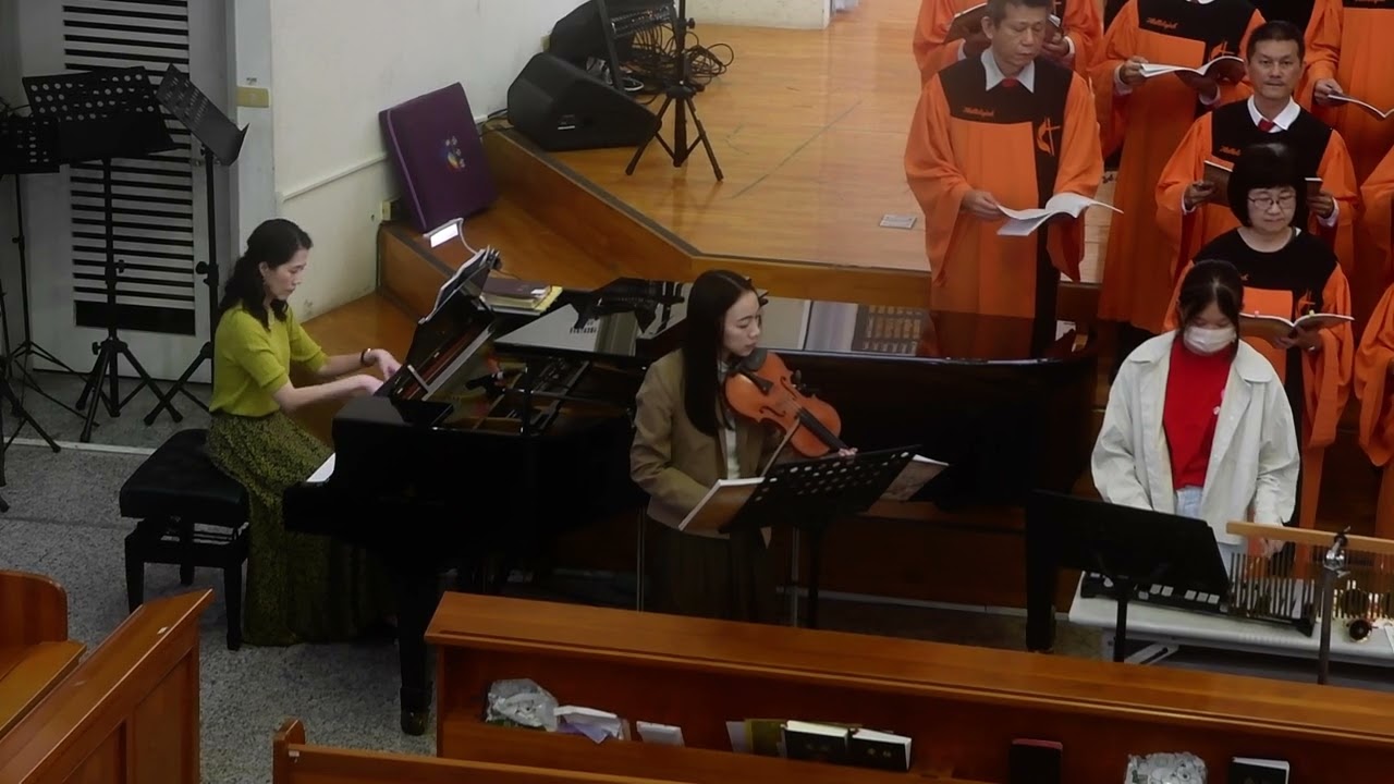 20251221 聖歌隊 聖誕序曲與進場樂&安靜草槽之聖誕歌&著起來