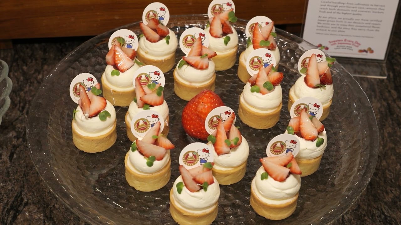 9 MCOT HD_Intercontinental Hotel BKK held the Japanese strawberry special banquet.