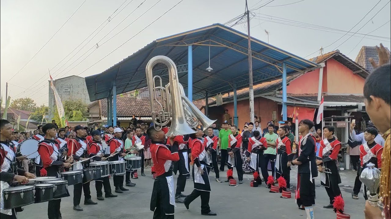 Display Marching Band Es-Silahy - Karnaval Desa Ngepongrojo Pati Tahun 2024