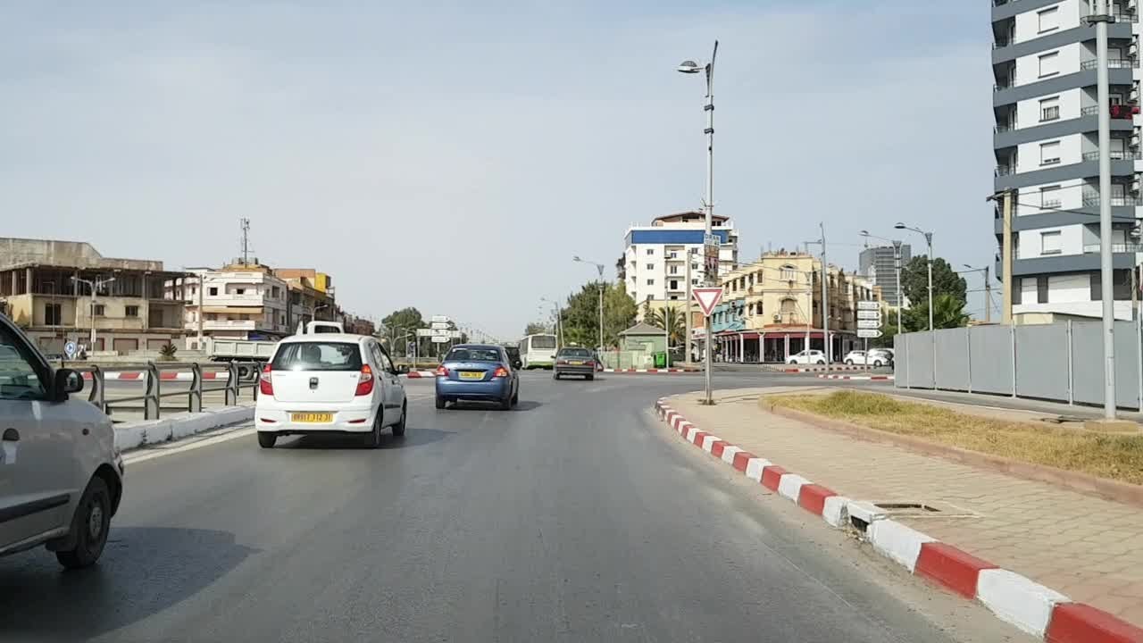 Driving in oran Algérie 26 07 2018 وهران الجزائر