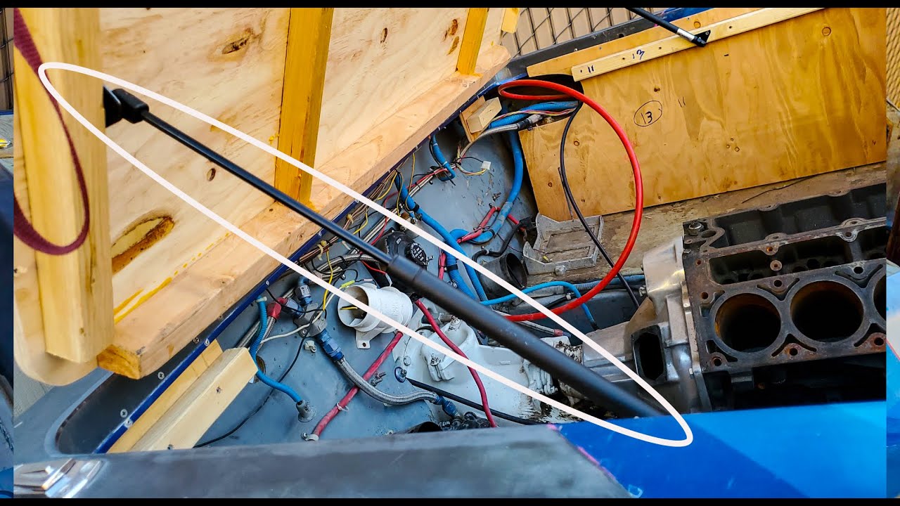 Tips How to Install a shocks - boat engine cover deck