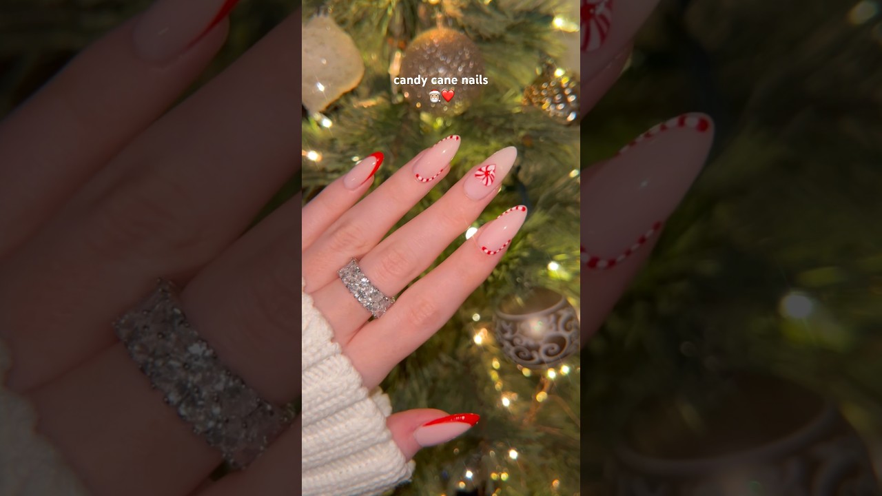 Candy Cane Christmas Nails 🎅🏼 Products from gelipotion.com❤️ #nailart #nails #diynails #naildesign