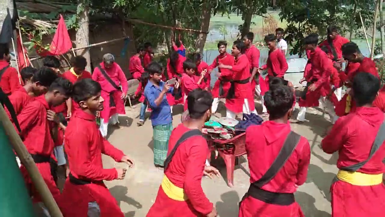 পবিত্র মহরম এর কাশেদ দল
