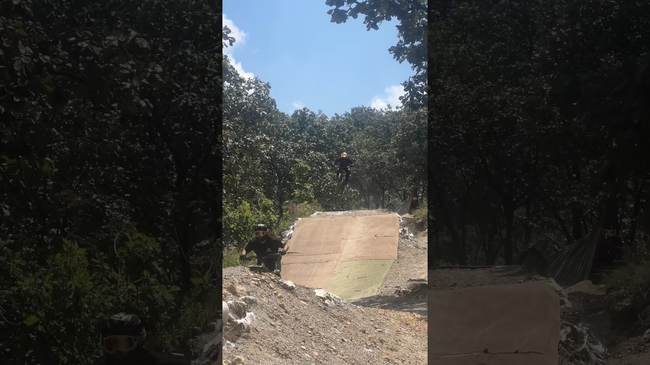 Bugambilias DH mesas #music #mtbdh #downhillmtb #mtbenduro #mtbenduro #mtbmexico