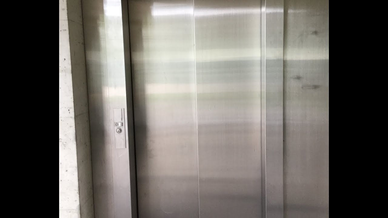 Nice Schindler S-Series Roped Hydraulic Lift at Glöglihof in  Basel