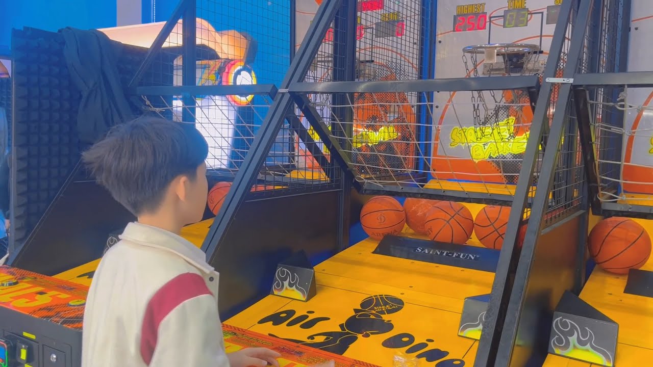 Coin-Operated Basketball Machine 🏀 | Fun Arcade Games for Kids at the Playground